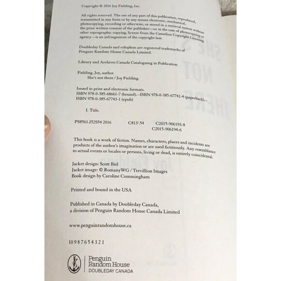 Joy Fielding Shes Not There Paperback Novel - Picture 3 of 4